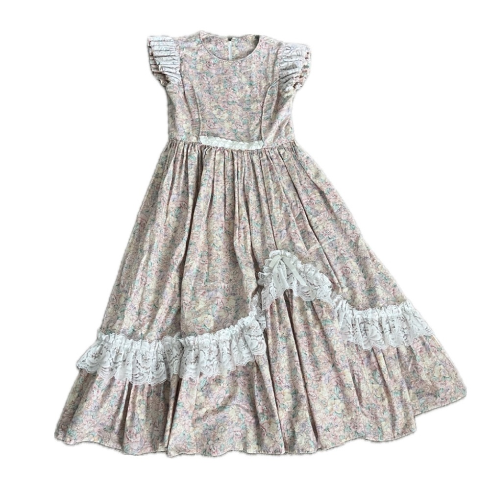 Authentic vintage floral ruffle lace dress. Size: S women’s
